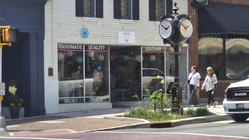 Shoe Bee Do storefront Union St N downtown Concord NC